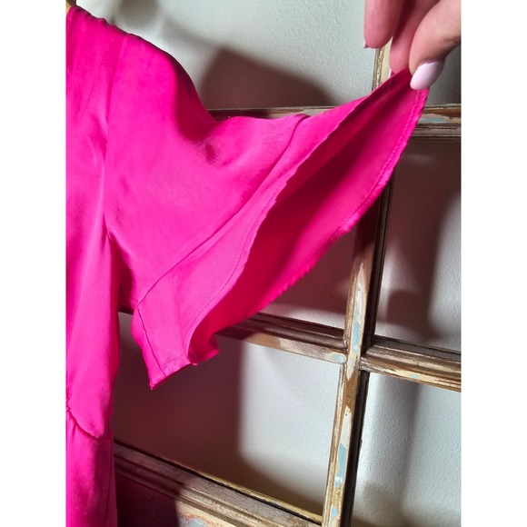 Show Me Your Mumu Hot Pink Dulce Tiered Deep V Mini Size Large - Picture 9 of 16